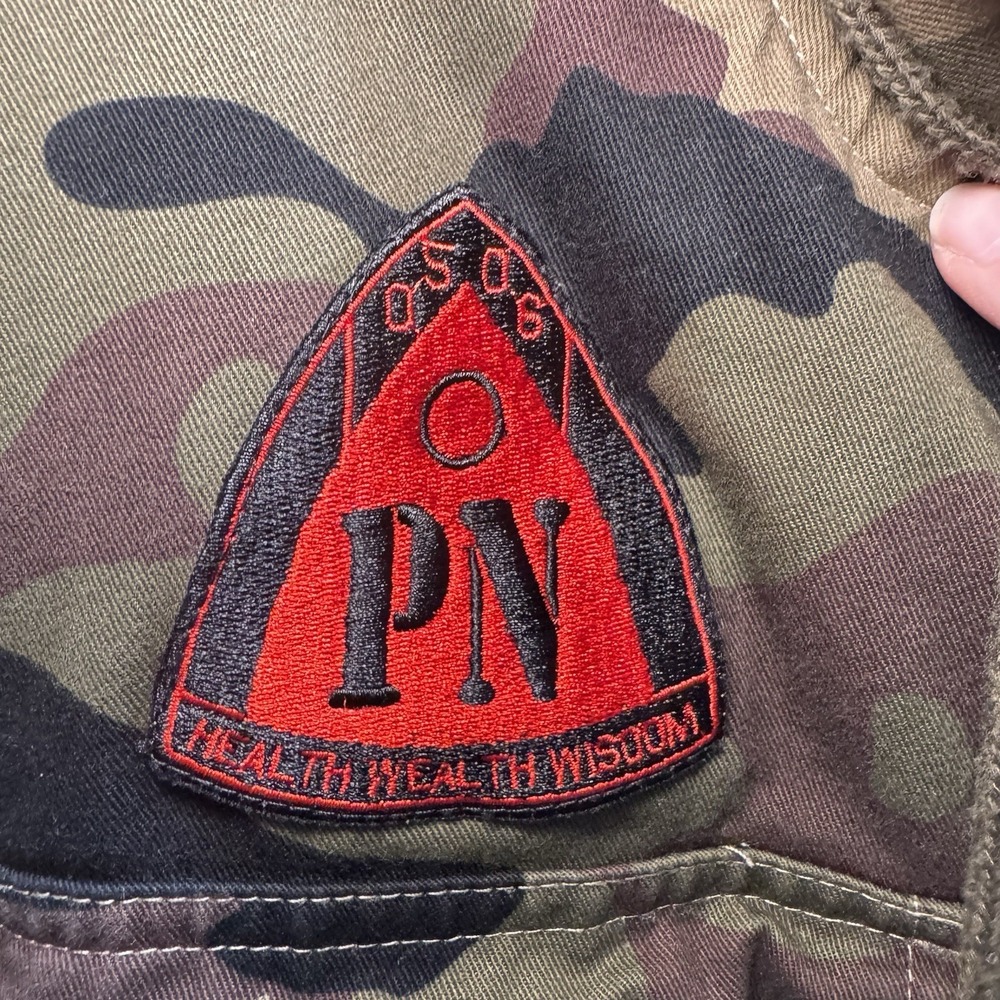 Parish Nation Camo Streetwear Jacket Men's XL Health Wealth Wisdom Patches Y2K - Picture 7 of 12